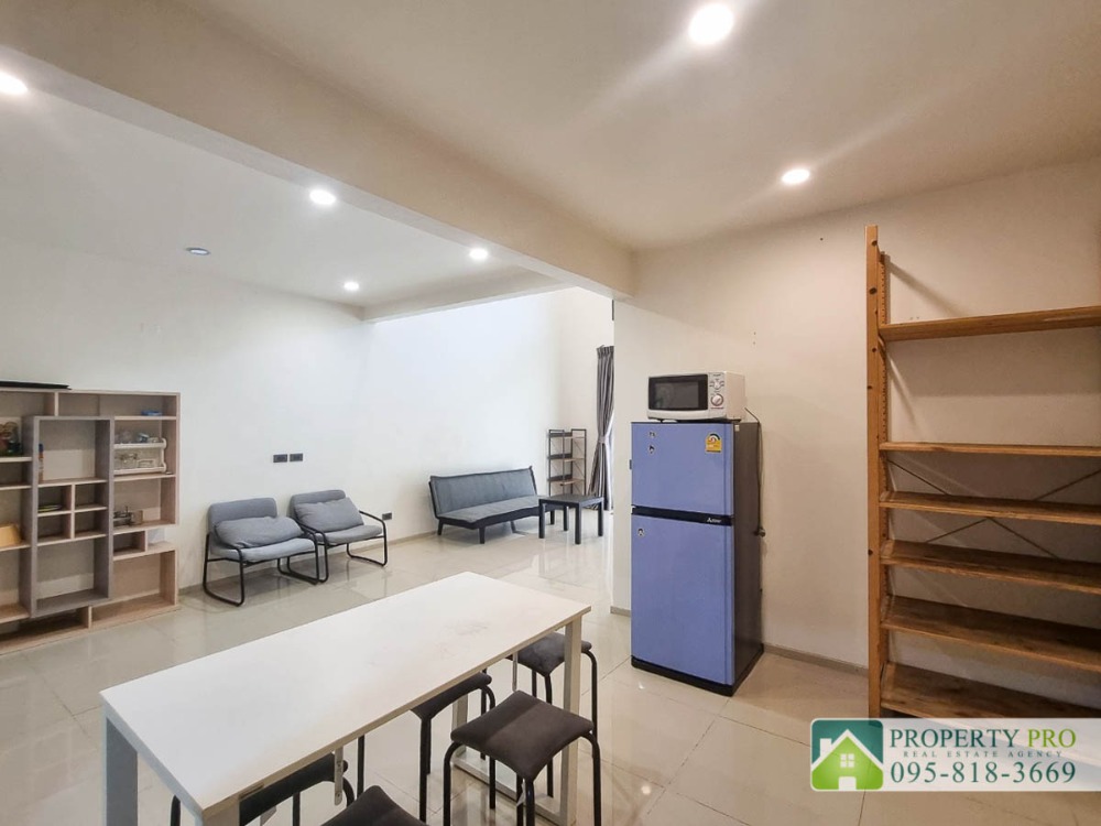 For RentTownhomePattanakan, Srinakarin : MJ24R-008 TownHome for Rent at Shizen Pattanakarn 32, 4 bedroom 22 sqw 220 sqm Fully Furnished Near Onnut, Hua Mak