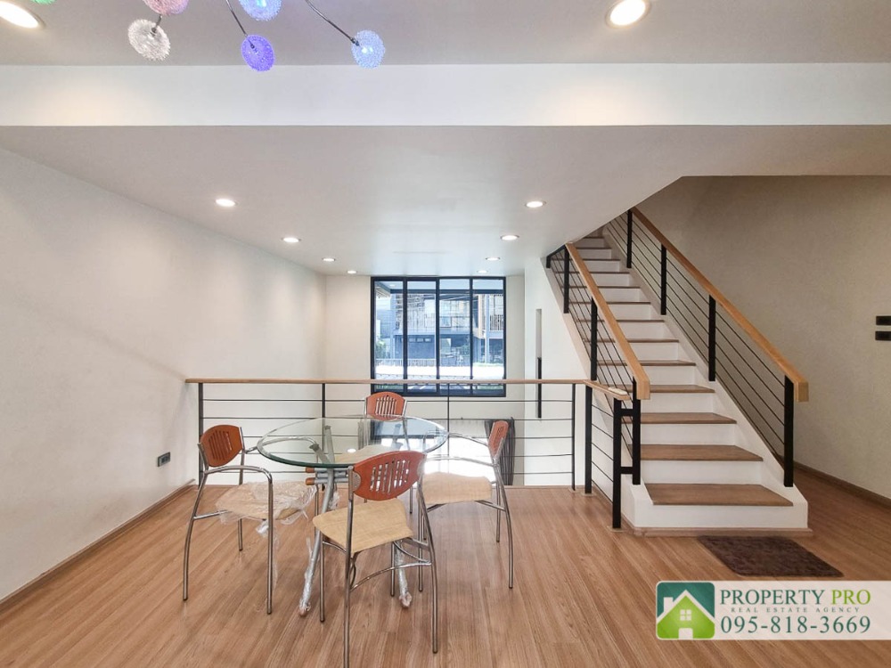 For RentTownhomePattanakan, Srinakarin : MJ24R-008 TownHome for Rent at Shizen Pattanakarn 32, 4 bedroom 22 sqw 220 sqm Fully Furnished Near Onnut, Hua Mak