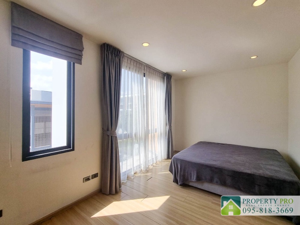 For RentTownhomePattanakan, Srinakarin : MJ24R-008 TownHome for Rent at Shizen Pattanakarn 32, 4 bedroom 22 sqw 220 sqm Fully Furnished Near Onnut, Hua Mak