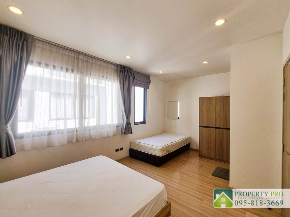For RentTownhomePattanakan, Srinakarin : MJ24R-008 TownHome for Rent at Shizen Pattanakarn 32, 4 bedroom 22 sqw 220 sqm Fully Furnished Near Onnut, Hua Mak