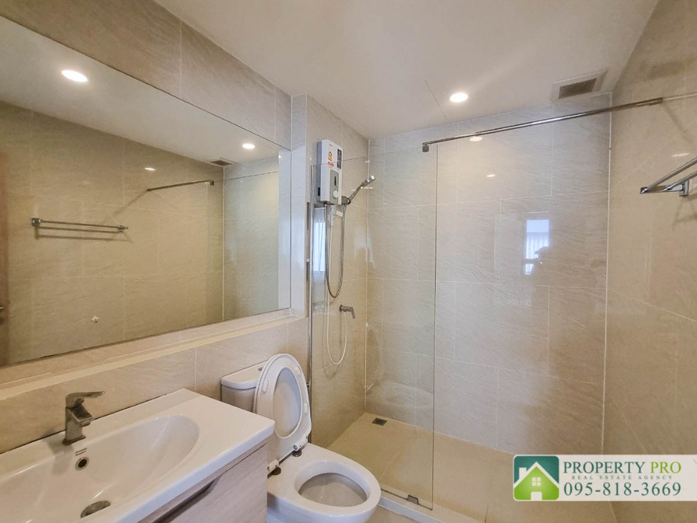 For RentTownhomePattanakan, Srinakarin : MJ24R-008 TownHome for Rent at Shizen Pattanakarn 32, 4 bedroom 22 sqw 220 sqm Fully Furnished Near Onnut, Hua Mak