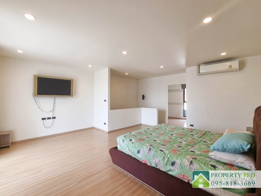 For RentTownhomePattanakan, Srinakarin : MJ24R-008 TownHome for Rent at Shizen Pattanakarn 32, 4 bedroom 22 sqw 220 sqm Fully Furnished Near Onnut, Hua Mak