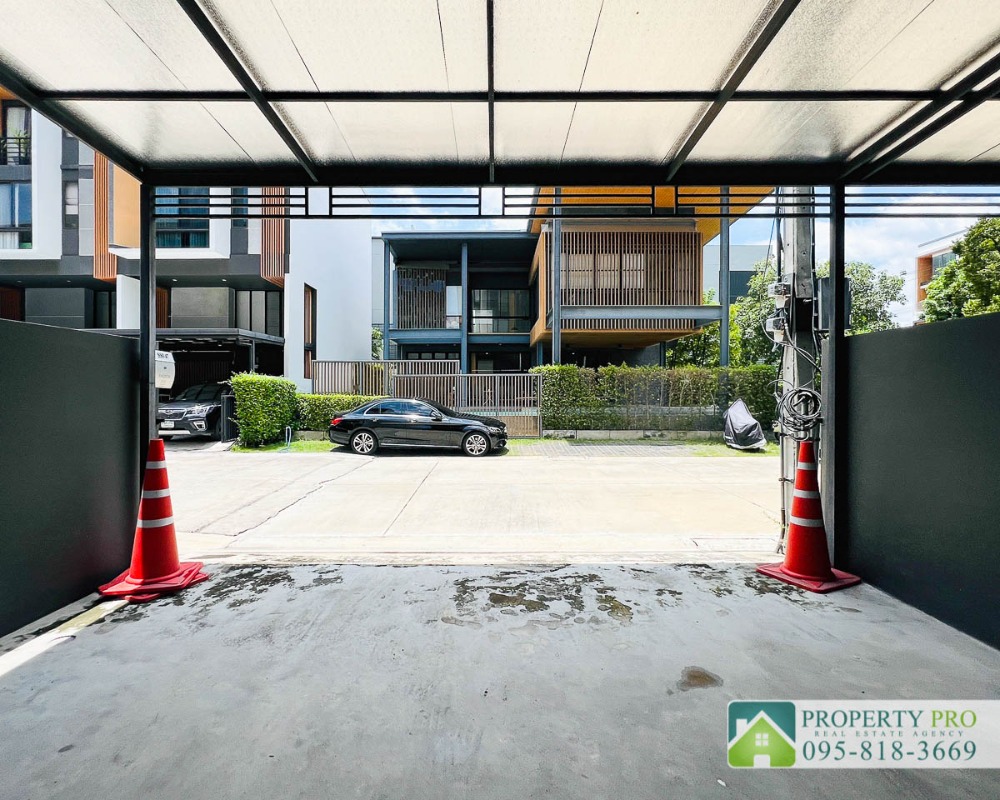 For RentTownhomePattanakan, Srinakarin : MJ24R-008 TownHome for Rent at Shizen Pattanakarn 32, 4 bedroom 22 sqw 220 sqm Fully Furnished Near Onnut, Hua Mak