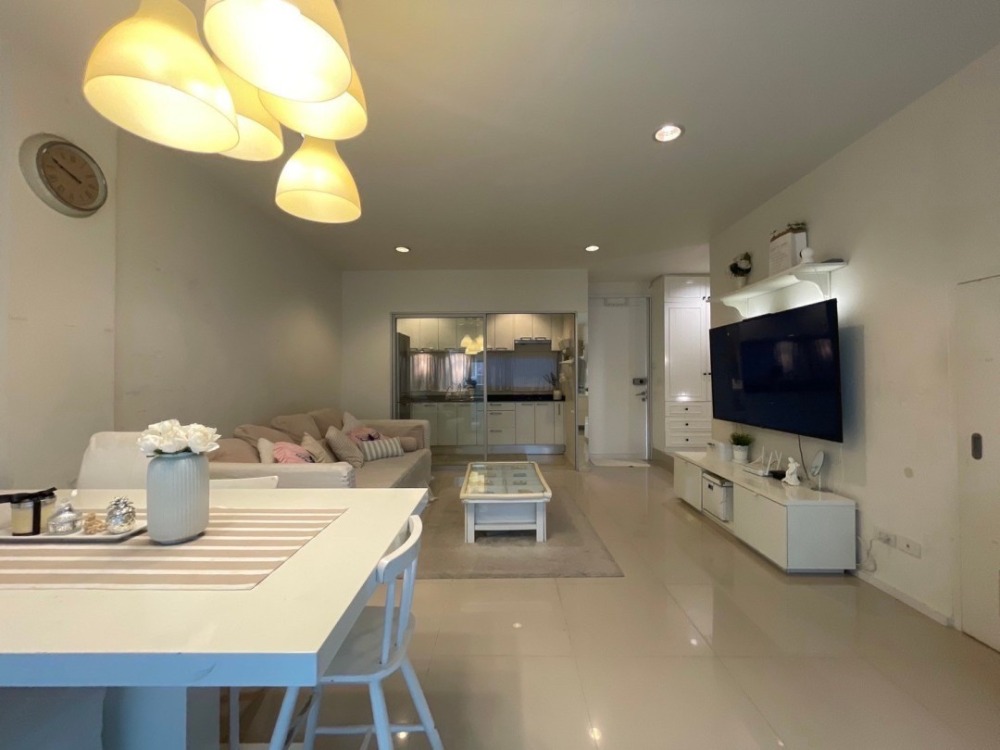 For RentTownhomePattanakan, Srinakarin : For rent: Noble Cube Village, Phatthanakan