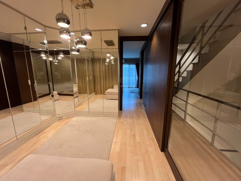 For RentTownhomePattanakan, Srinakarin : For rent: Noble Cube Village, Phatthanakan