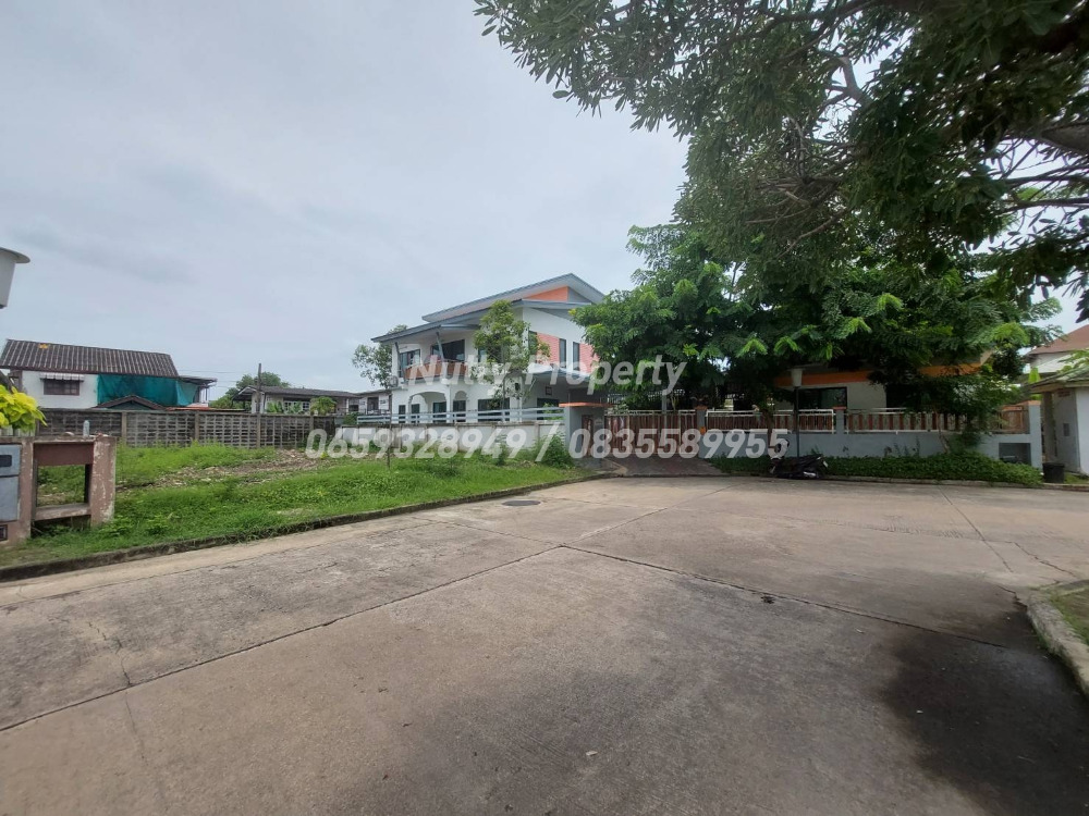 For SaleLandLadkrabang, Suwannaphum Airport : The land plot has been filled in. For building a house Located opposite Suan Luang Rama 9