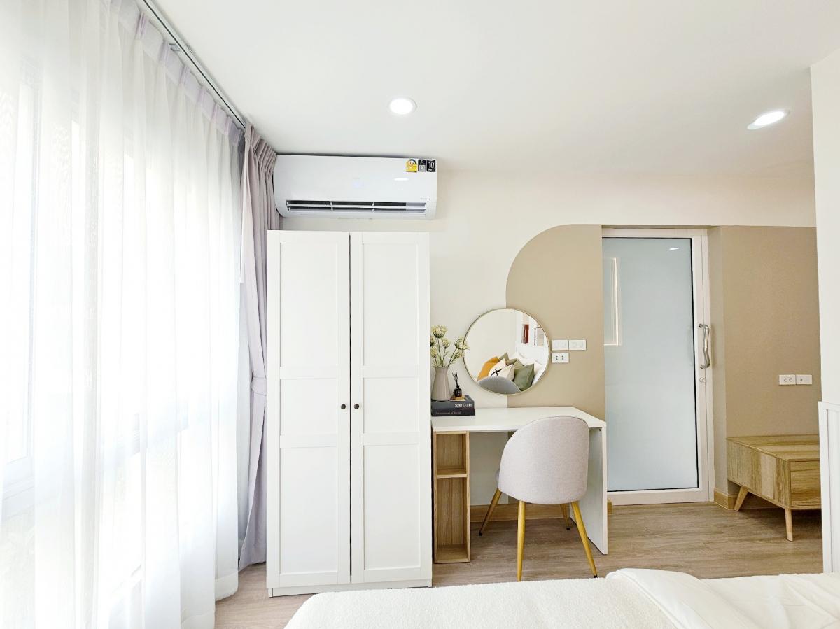 ขายคอนโดโชคชัย4 ลาดพร้าว71 : คอนโดเลี้ยงแมวได้โซนลาดพร้าว ทาสแมวทั้งหลายมาฟังทางนี้ ผ่อนเริ่มต้น 5,xxx บาท น้องแมวอยู่ได้ ใกล้ BTS สายสีเหลืองสถานีภาวนา 2 กม.