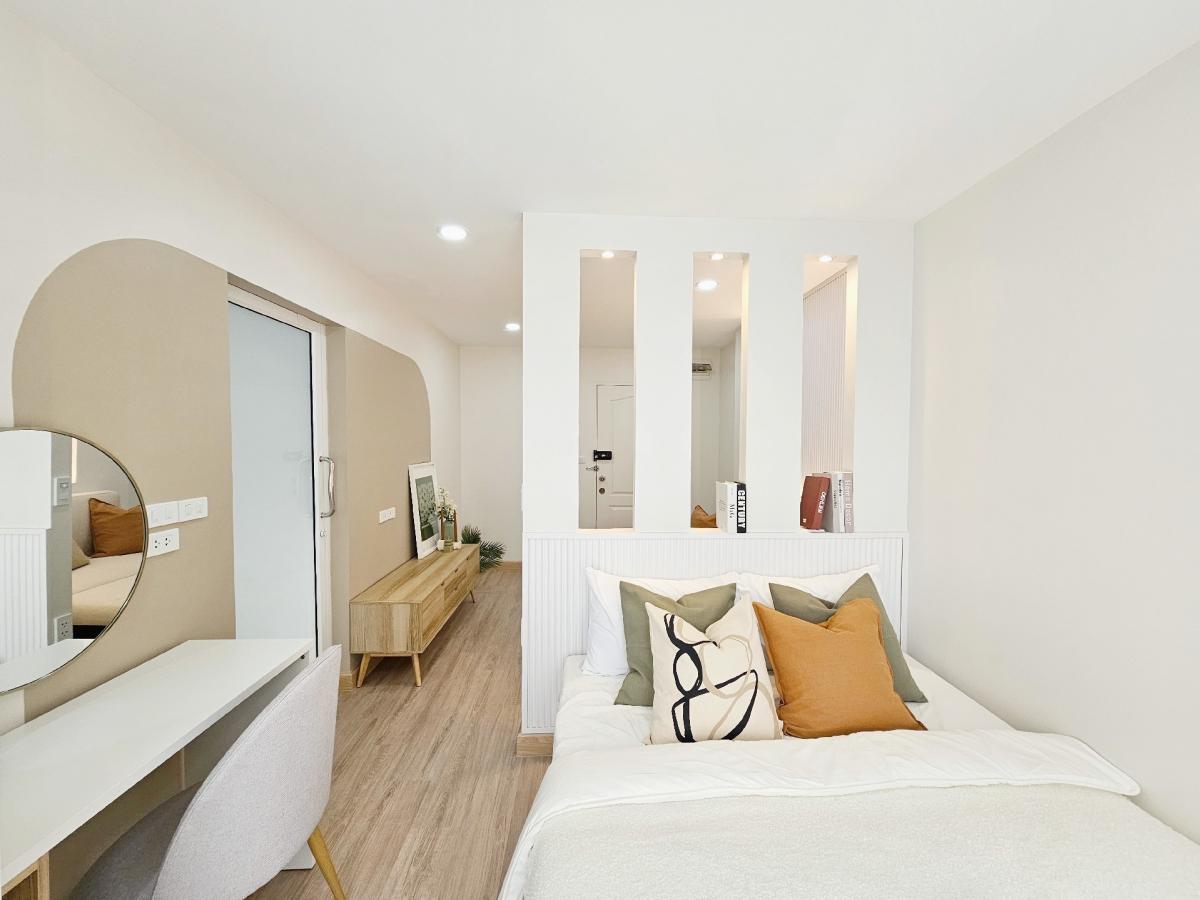 ขายคอนโดโชคชัย4 ลาดพร้าว71 : คอนโดเลี้ยงแมวได้โซนลาดพร้าว ทาสแมวทั้งหลายมาฟังทางนี้ ผ่อนเริ่มต้น 5,xxx บาท น้องแมวอยู่ได้ ใกล้ BTS สายสีเหลืองสถานีภาวนา 2 กม.