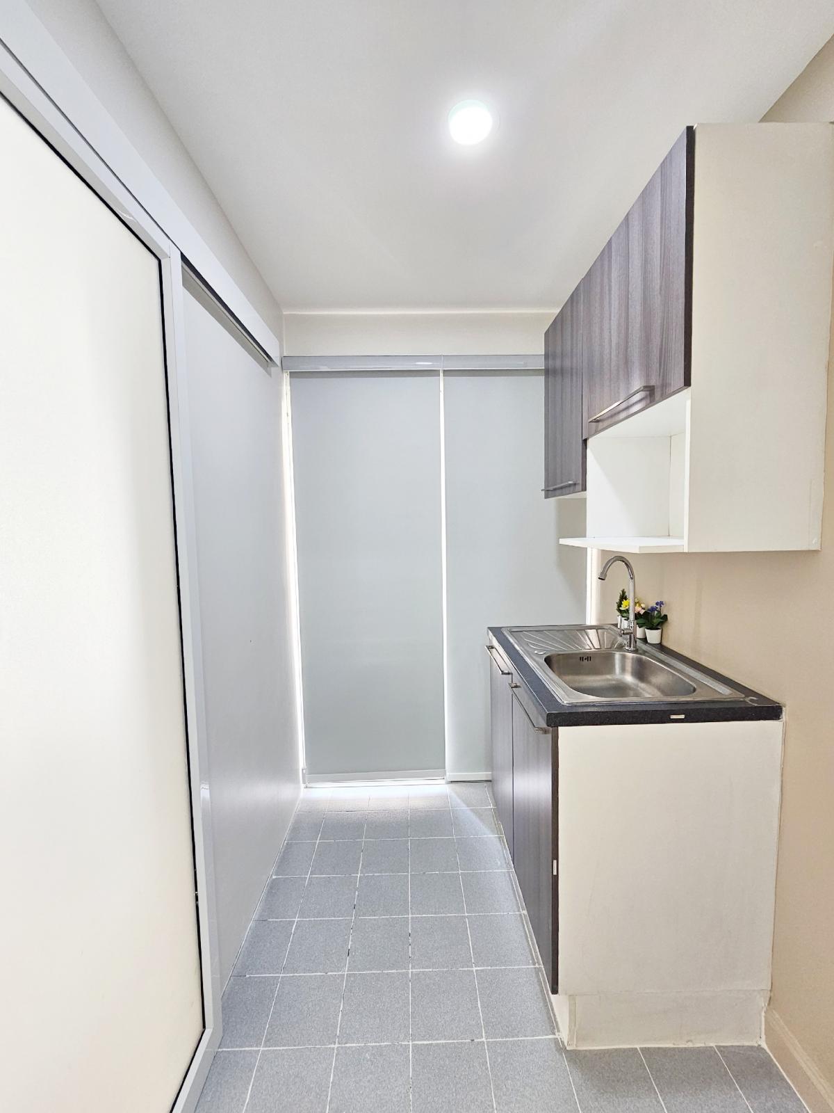 ขายคอนโดโชคชัย4 ลาดพร้าว71 : คอนโดเลี้ยงแมวได้โซนลาดพร้าว ทาสแมวทั้งหลายมาฟังทางนี้ ผ่อนเริ่มต้น 5,xxx บาท น้องแมวอยู่ได้ ใกล้ BTS สายสีเหลืองสถานีภาวนา 2 กม.