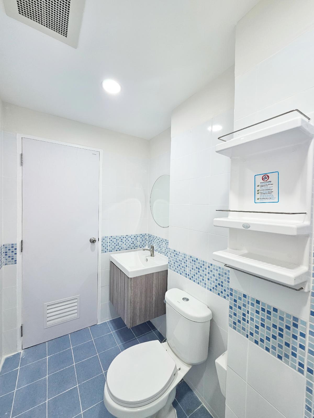 ขายคอนโดโชคชัย4 ลาดพร้าว71 : คอนโดเลี้ยงแมวได้โซนลาดพร้าว ทาสแมวทั้งหลายมาฟังทางนี้ ผ่อนเริ่มต้น 5,xxx บาท น้องแมวอยู่ได้ ใกล้ BTS สายสีเหลืองสถานีภาวนา 2 กม.