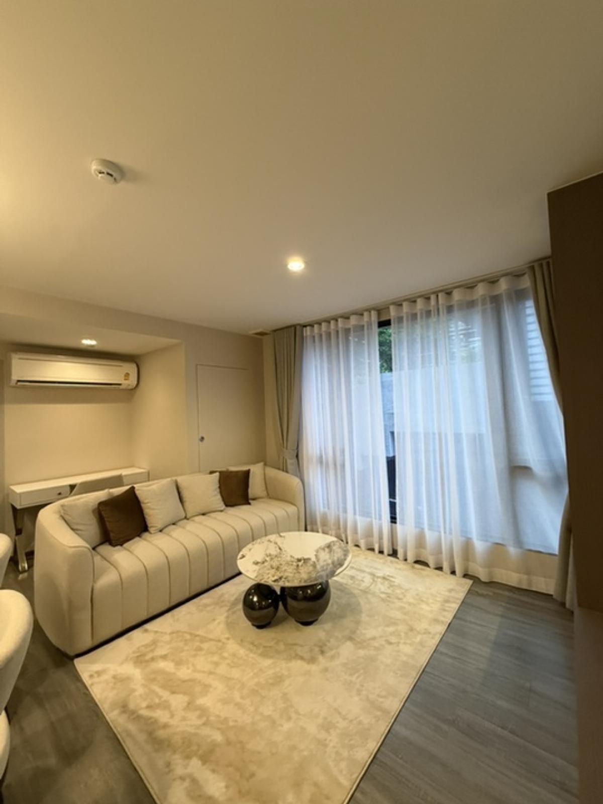 ขายคอนโดสุขุมวิท อโศก ทองหล่อ : 📌IDEO MOBI SUKHUMVIT 40 ไอดีโอ้โมบิ สุขุมวิท40 ใกล้บีทีเอสเอกมัย 3ห้องนอน4ห้องน้ำ ใหญ่95.9ตรม ราคาเพียง 13.49 mb ห้องสุดท้ายปิดโครงการ