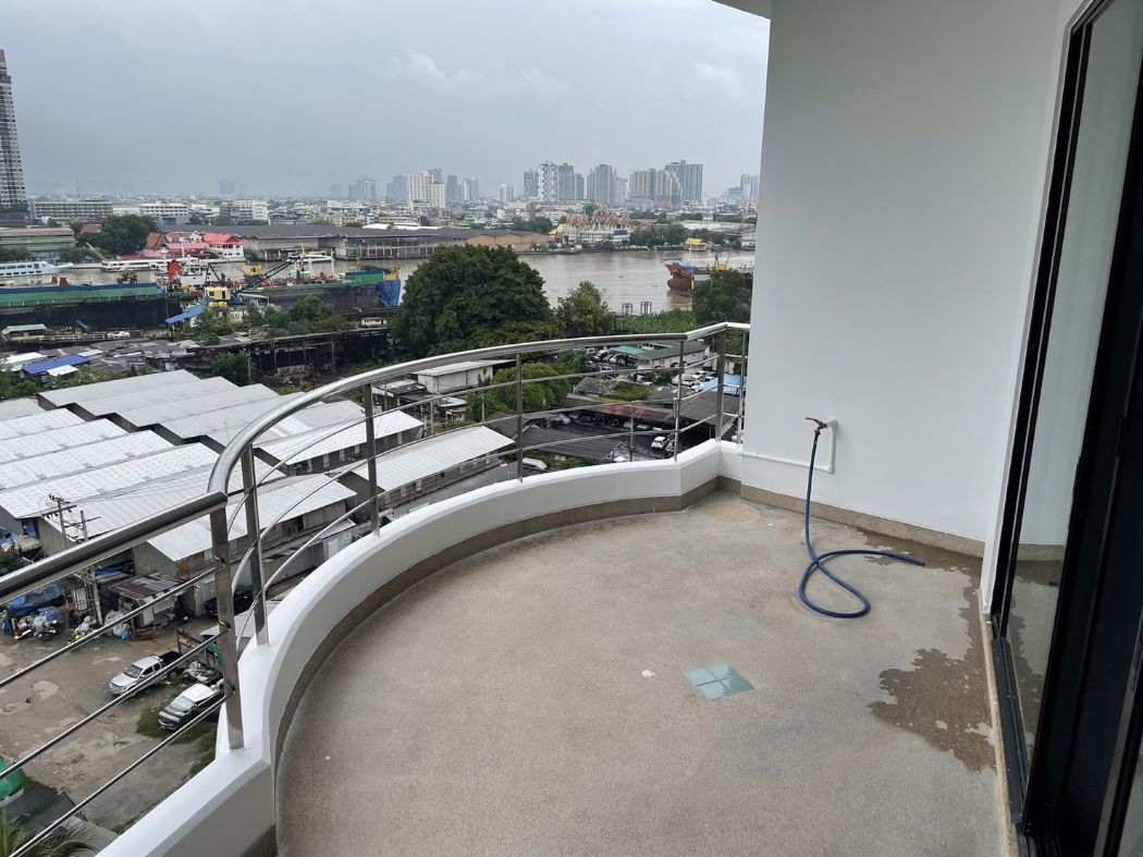 For SaleCondoRama3 (Riverside),Satupadit : Condo for sale Supalai Casa Riva Rama3 212.83 sq m. 3 beds 3 baths 1 living 3 balconies 1 storage 2 parking lots 1 maid separate bathroom