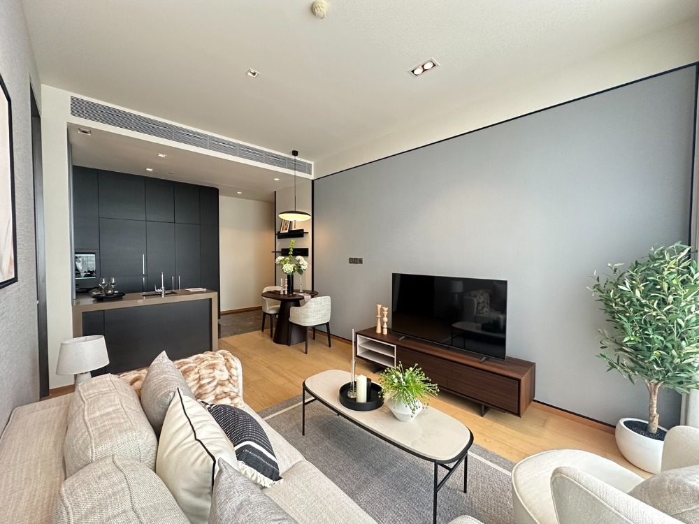 For RentCondoWitthayu, Chidlom, Langsuan, Ploenchit : 1 bedroom -Nai lert park view, Ready to move in