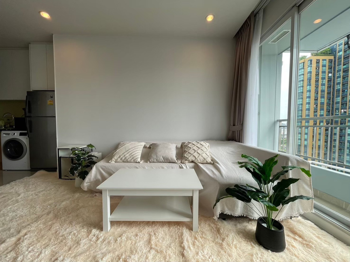 For RentCondoRama9, Petchburi, RCA : Circle Condominium