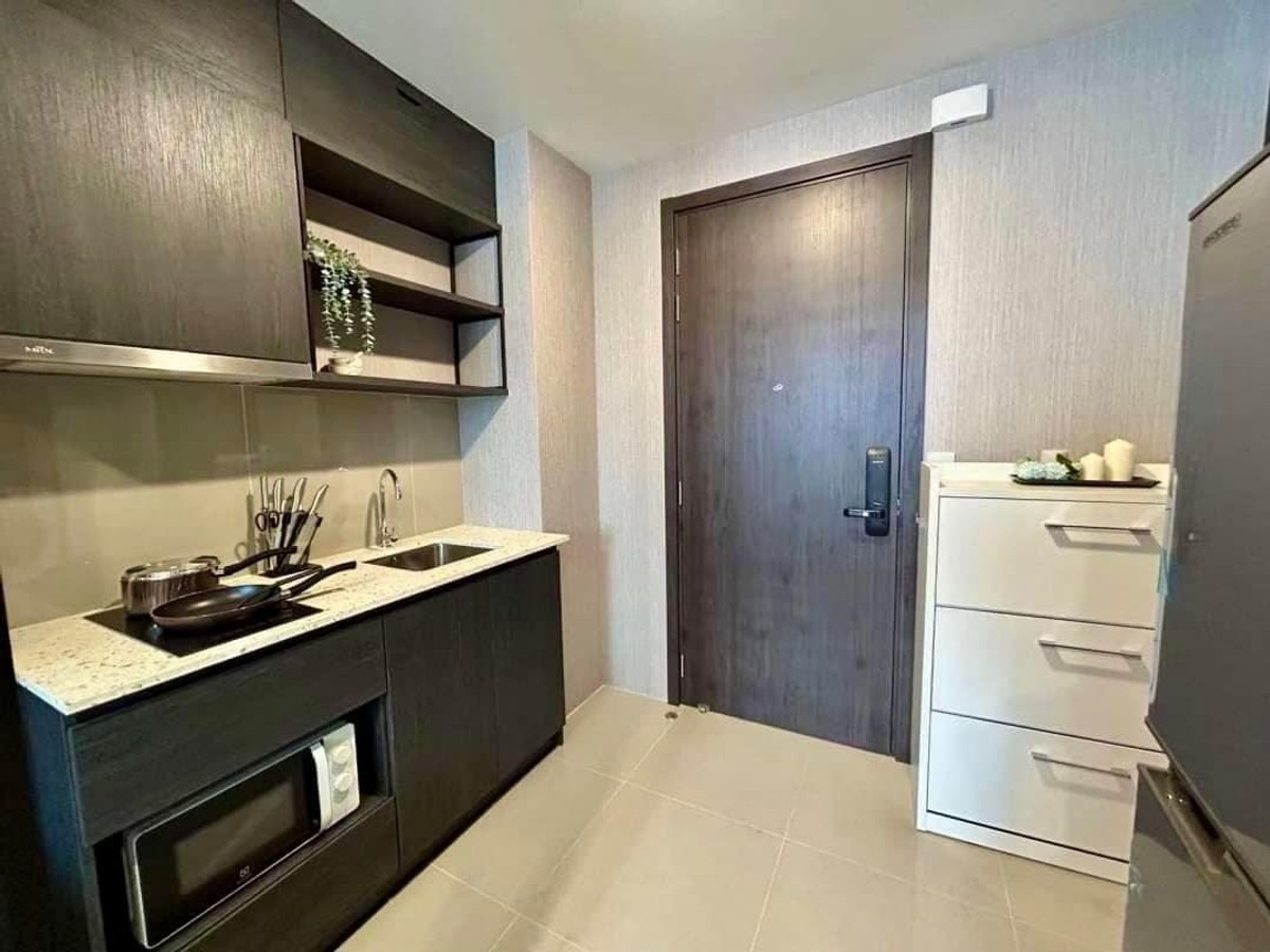 ให้เช่าคอนโดรัชดา ห้วยขวาง : 🔥จองด่วน ว่างแล้วจ้า XT Huaikhwang 1นอน1น้ำ🔥