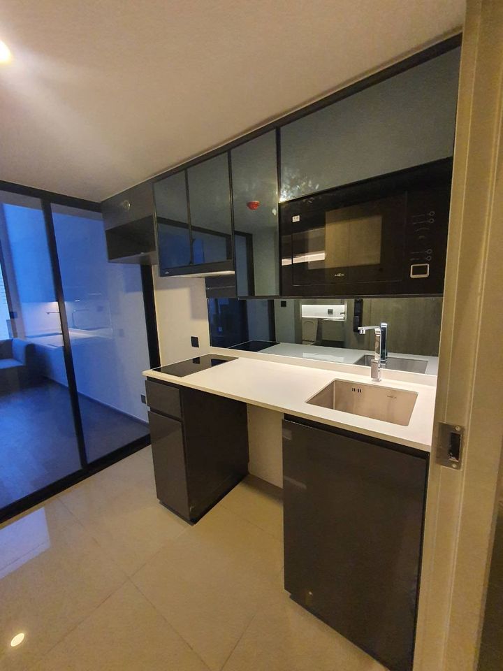 ขายคอนโดสยาม จุฬา สามย่าน : Park Origin Chula - Samyan【𝐒𝐄𝐋𝐋】🔥ห้อง LOFT  ใหม่เอี่ยม เฟอร์นิเจอร์ครบครัน ส่วนกลางจัดเต็ม เดินทางสะดวก ใกล้บรรทัดทอง พร้อมเข้าอยู่!!🔥ติดต่อไลน์ไอดี: @hacondo