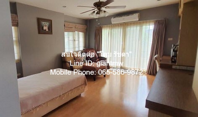 ขายบ้านนวมินทร์ รามอินทรา : ขายบ้านหรู 2 ชั้น 4 น. 4 น้ำ ติดทะเลสาบ ในโครงการหมู่บ้าน 140.40 ตร.ว. (พ.ท.ใช้สอย 437 ตร.ม.), ราคา 18.5 ล้านบาท