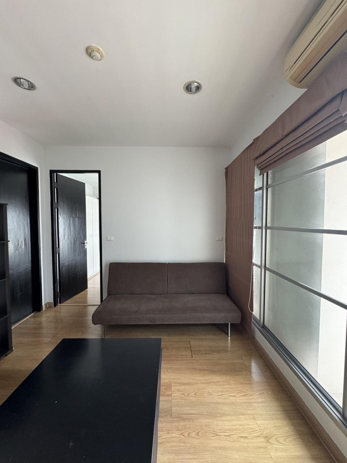 ขายคอนโดราชเทวี พญาไท : ขายด่วน! ราคาดี วิวไม่บล็อค ตำแหน่ง Rare บ้านกลางกรุง สยาม ปทุมวัน! 48sqm ใกล้รถไฟฟ้าราชเทวี สนใจติดต่อ 0876358339