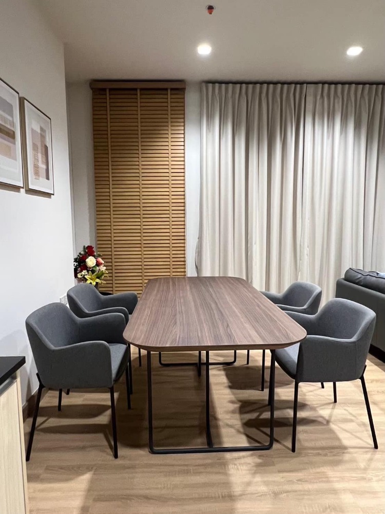 For RentCondoSukhumvit, Asoke, Thonglor : The Edge Sukhumvit 23 2BR 2BATH 50k per month 064-274-8883