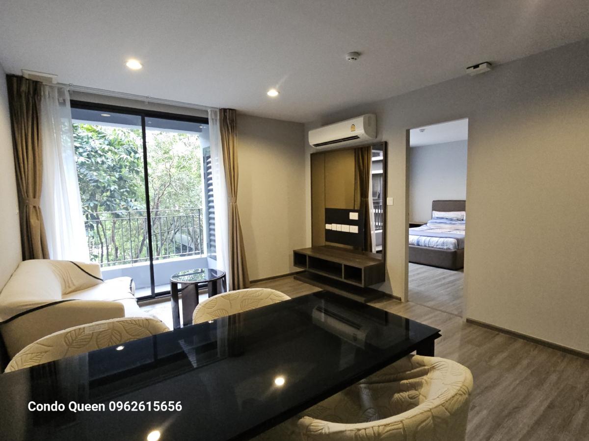 For RentCondoSukhumvit, Asoke, Thonglor : ไอดีโอ้ โมบิ สุขุมวิท 40 1นอน 1น้ำ พื้นที่ 47 ตรม ให้เช่า 33,000 บาท  สนใจโทร น้อง 096-2615656 พร้อมให้นัดหมายเข้าชมทุกวันLocation : Eakmai , Thnglor , Sukhumvit Rental Price : 33,000 Baht Condominium near Mrt :   Eakmai Station Condominium Unit 