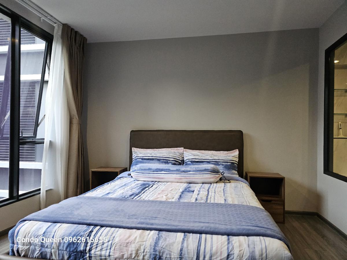 For RentCondoSukhumvit, Asoke, Thonglor : ไอดีโอ้ โมบิ สุขุมวิท 40 1นอน 1น้ำ พื้นที่ 47 ตรม ให้เช่า 33,000 บาท  สนใจโทร น้อง 096-2615656 พร้อมให้นัดหมายเข้าชมทุกวันLocation : Eakmai , Thnglor , Sukhumvit Rental Price : 33,000 Baht Condominium near Mrt :   Eakmai Station Condominium Unit 