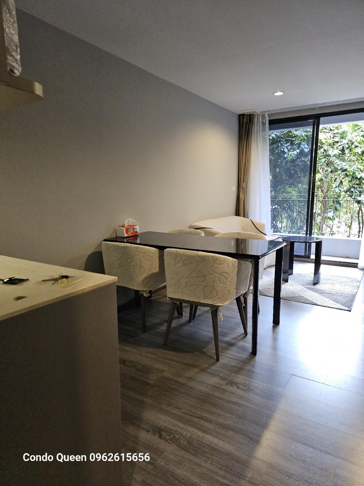 For RentCondoSukhumvit, Asoke, Thonglor : ไอดีโอ้ โมบิ สุขุมวิท 40 1นอน 1น้ำ พื้นที่ 47 ตรม ให้เช่า 33,000 บาท  สนใจโทร น้อง 096-2615656 พร้อมให้นัดหมายเข้าชมทุกวันLocation : Eakmai , Thnglor , Sukhumvit Rental Price : 33,000 Baht Condominium near Mrt :   Eakmai Station Condominium Unit 