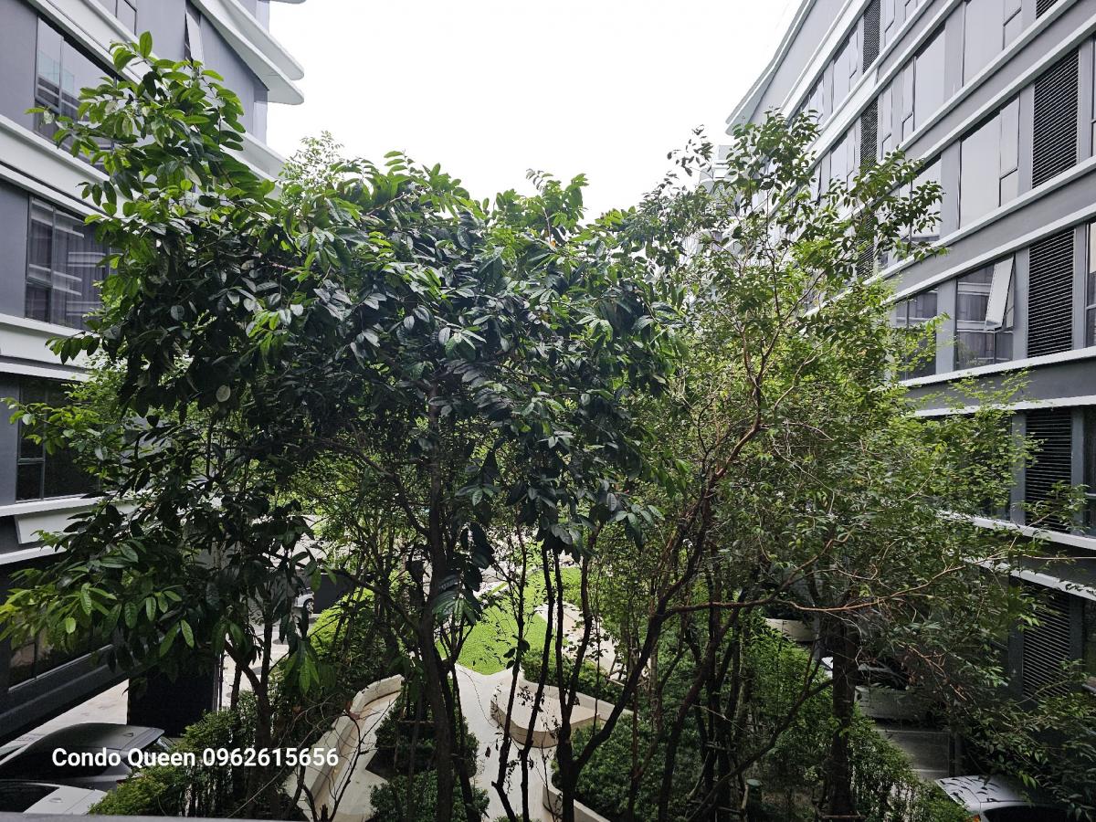 For RentCondoSukhumvit, Asoke, Thonglor : ไอดีโอ้ โมบิ สุขุมวิท 40 1นอน 1น้ำ พื้นที่ 47 ตรม ให้เช่า 33,000 บาท  สนใจโทร น้อง 096-2615656 พร้อมให้นัดหมายเข้าชมทุกวันLocation : Eakmai , Thnglor , Sukhumvit Rental Price : 33,000 Baht Condominium near Mrt :   Eakmai Station Condominium Unit 