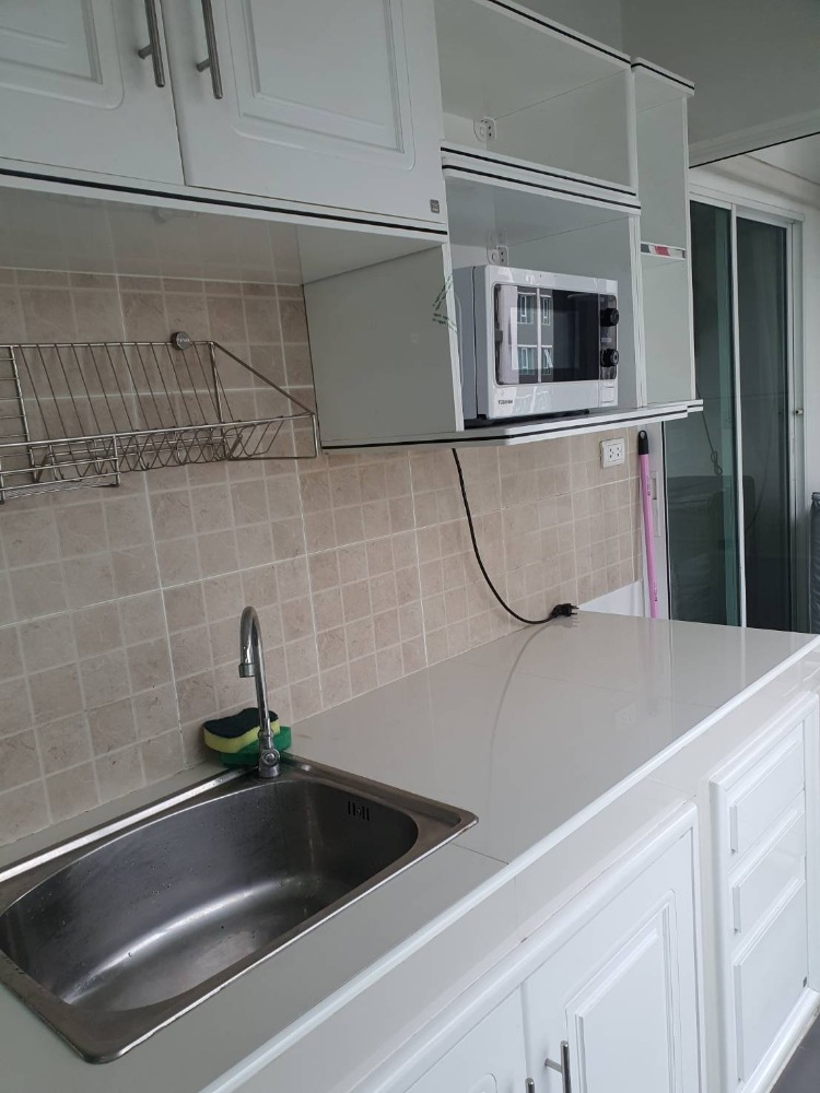 ขายคอนโดบางซื่อ วงศ์สว่าง เตาปูน : ขายคอนโดรีเจ้นท์บางซ่อน เฟส 27 ตึก C ชั้น 22 ห้องสวย  วิวสวย วิวโล่ง ห้องขนาด 57 ตรม. ราคาขาย 3.20 ล้านบาท