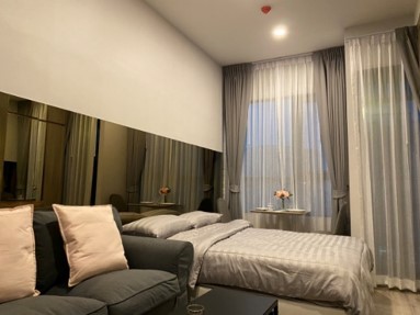 For SaleCondoKasetsart, Ratchayothin : For sale Knightsbridge Prime Ratchayothin (Origin) 23 sq m. Price 3.99 million , furniture and electrical appliances.