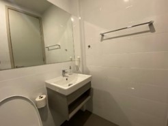 For SaleCondoKasetsart, Ratchayothin : For sale Knightsbridge Prime Ratchayothin (Origin) 23 sq m. Price 3.99 million , furniture and electrical appliances.