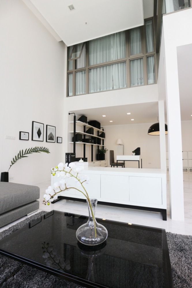 For RentCondoSukhumvit, Asoke, Thonglor : The Emporio Place 2BR 2BATH 70k per month 064-274-8883