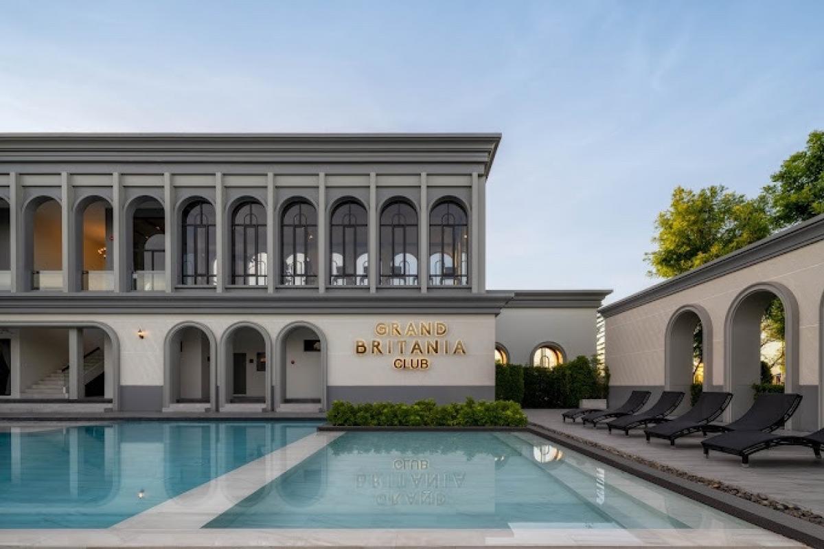 ขายบ้านนวมินทร์ รามอินทรา : ขายบ้านเดี่ยว แกรนด์ บริทาเนีย วงแหวน - รามอินทรา 4 นอน 3 น้ำ 2 จอด 52.20 ตร.ว. สามวาตะวันตก คลองสามวา กรุงเทพ 