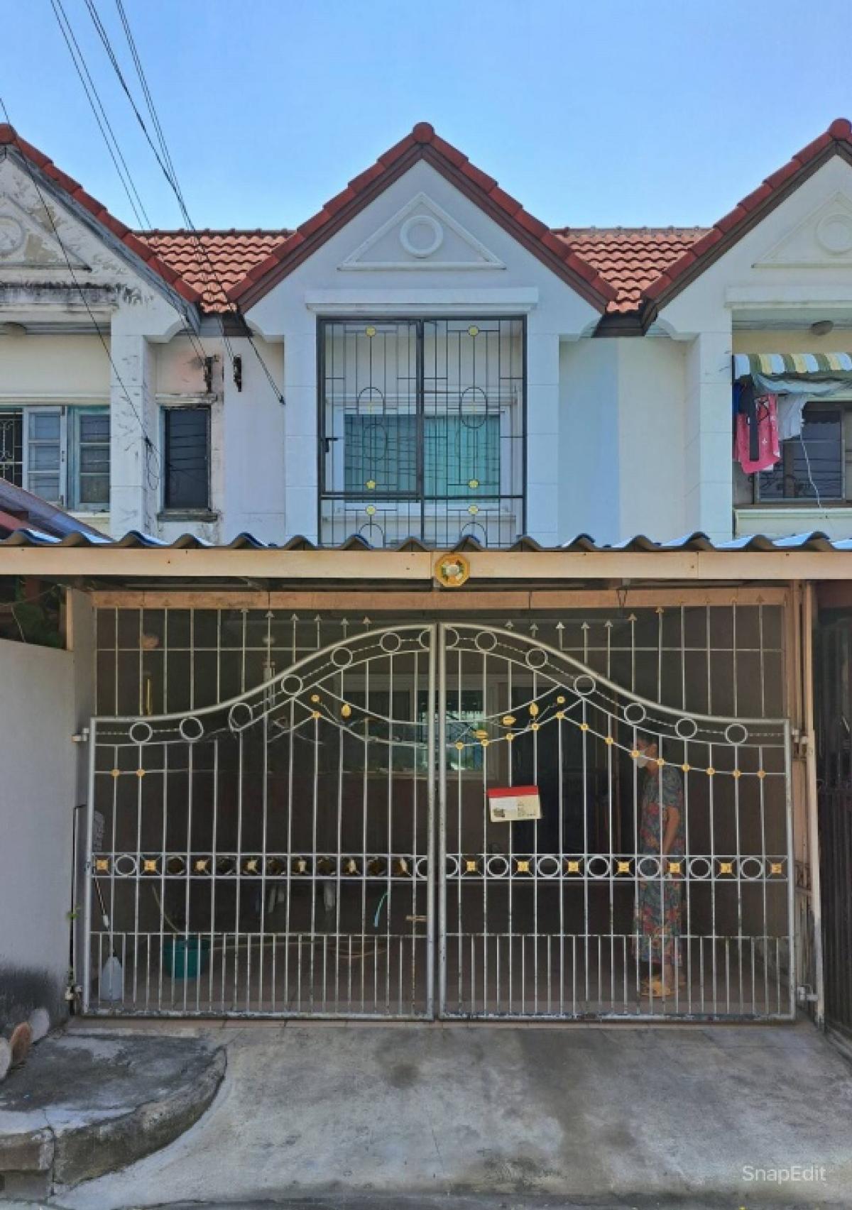 For SaleTownhomeNonthaburi, Bang Yai, Bangbuathong : Cheap house for sale near Central Westgate