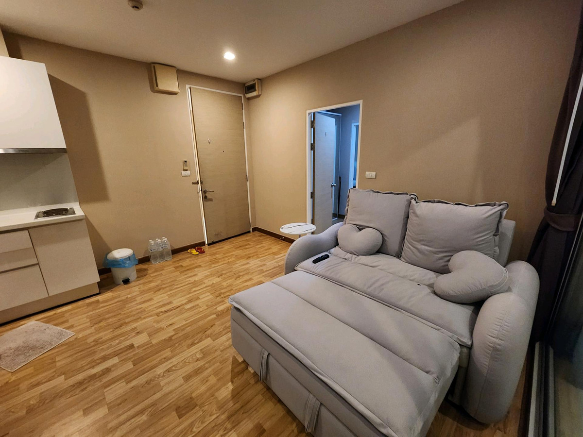 ขายคอนโดบางนา แบริ่ง ลาซาล : ขายคอนโดใกล้ BTS บางนา มี Sky walk 45 ตรม.ห้องริม 1ห้องนอน1รับแขก วิวสวย 3.4ลบ.