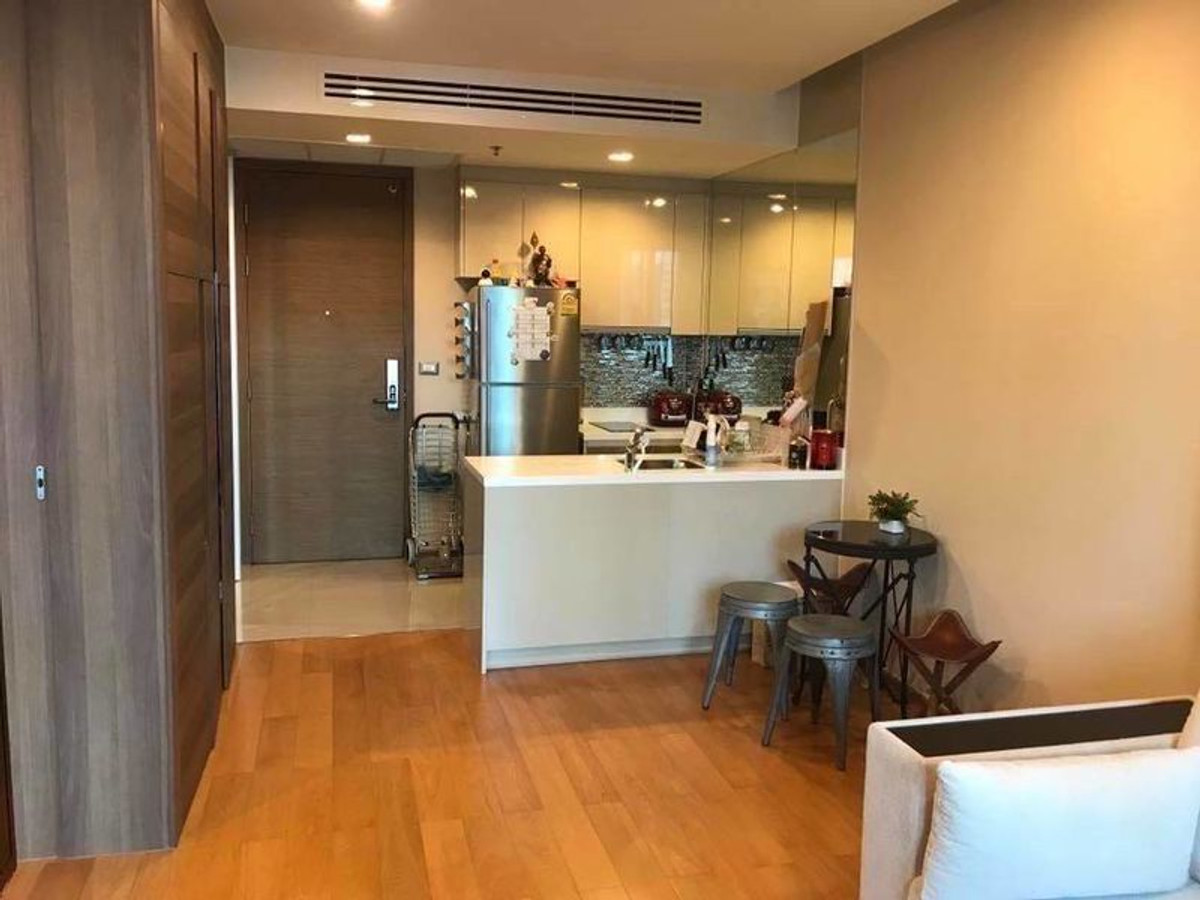 ให้เช่าคอนโดสาทร นราธิวาส : ให้เช่า 1 ห้องนอน เฟอร์ครบ พร้อมอยู่ Rent 1 Bedroom Fully furnished !