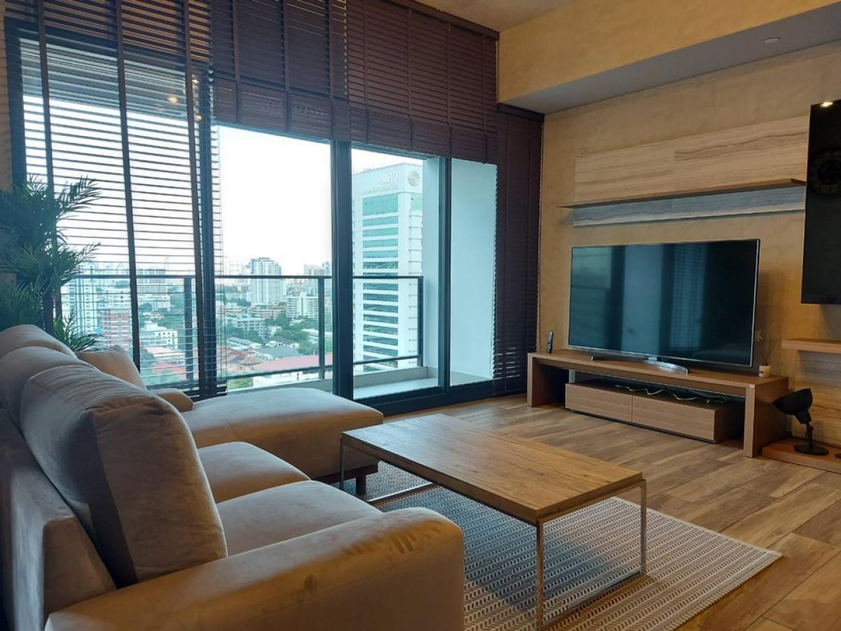 For SaleCondoSukhumvit, Asoke, Thonglor : The Lofts Asoke (MRT Phetchaburi) 2bed2 bath 85 sqm 70,000 THB/month