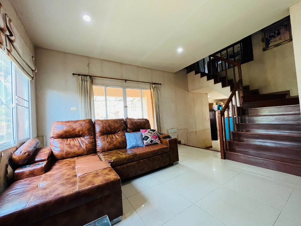 For SaleHouseYothinpattana,CDC : Single house Parinyada Chalongrat / 3 bedrooms (for sale), Parinyada Chalongrat / Detached House 3 Bedrooms (FOR SALE) RUK300