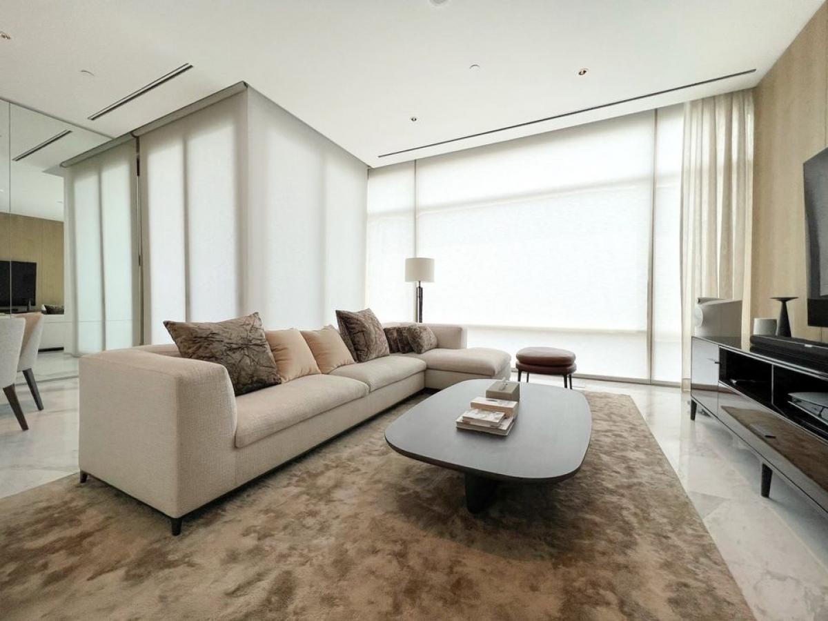 For RentCondoSathorn, Narathiwat : Rental : Four seasons private residences , 2 bedroom 3 bathroom , Size 131 S.qm , High Floor