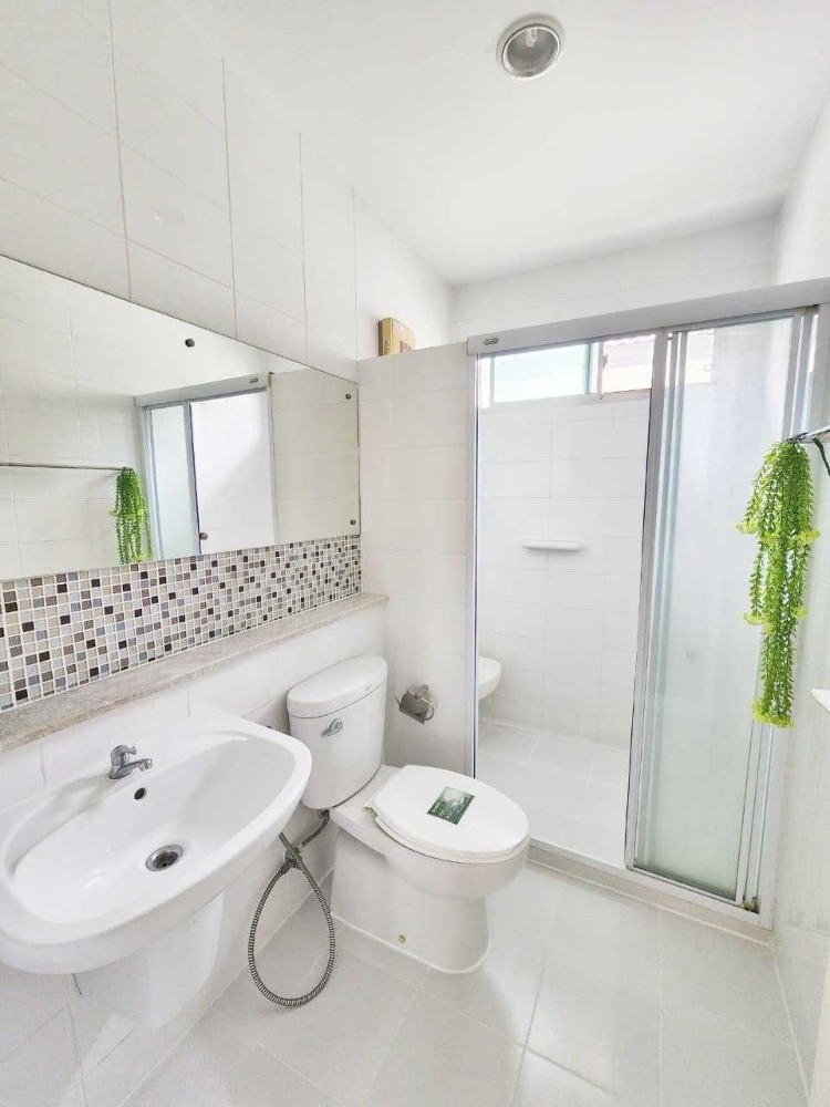 ให้เช่าบ้านลาดกระบัง สุวรรณภูมิ : ให้เช่าหมู่บ้าน มัณฑนา 2 อ่อนนุช-วงแหวน