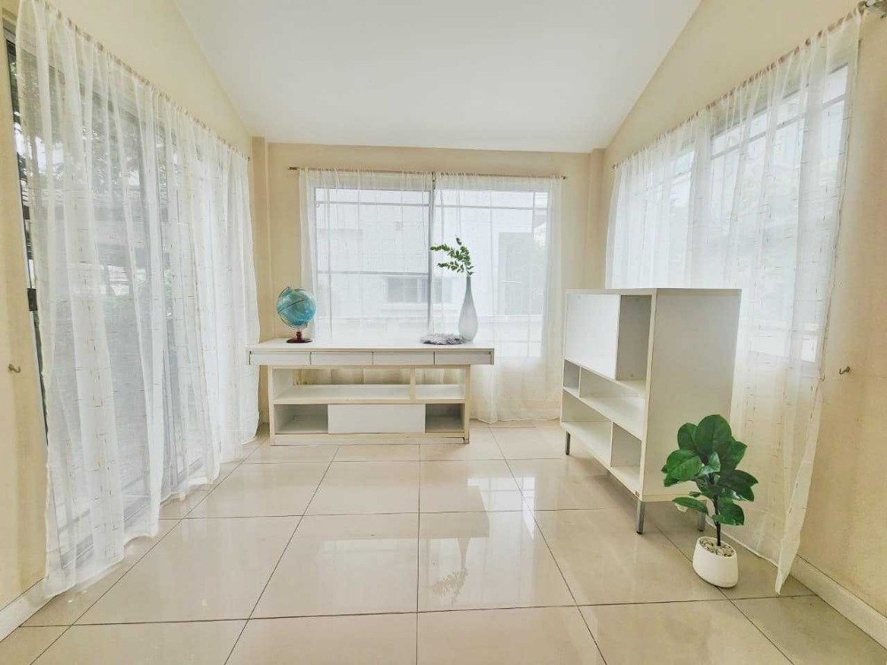 ให้เช่าบ้านลาดกระบัง สุวรรณภูมิ : ให้เช่าหมู่บ้าน มัณฑนา 2 อ่อนนุช-วงแหวน