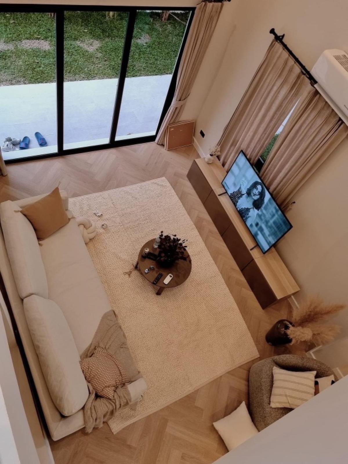 For SaleHouseSukhumvit, Asoke, Thonglor : 📢👇For sale brand new house near Ekamai, nice modern decoration