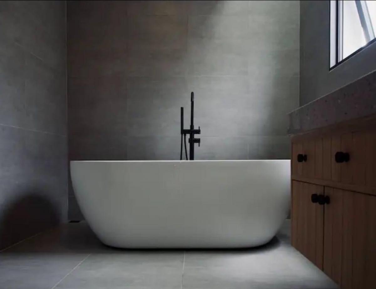 For SaleHouseSukhumvit, Asoke, Thonglor : 📢👇For sale brand new house near Ekamai, nice modern decoration