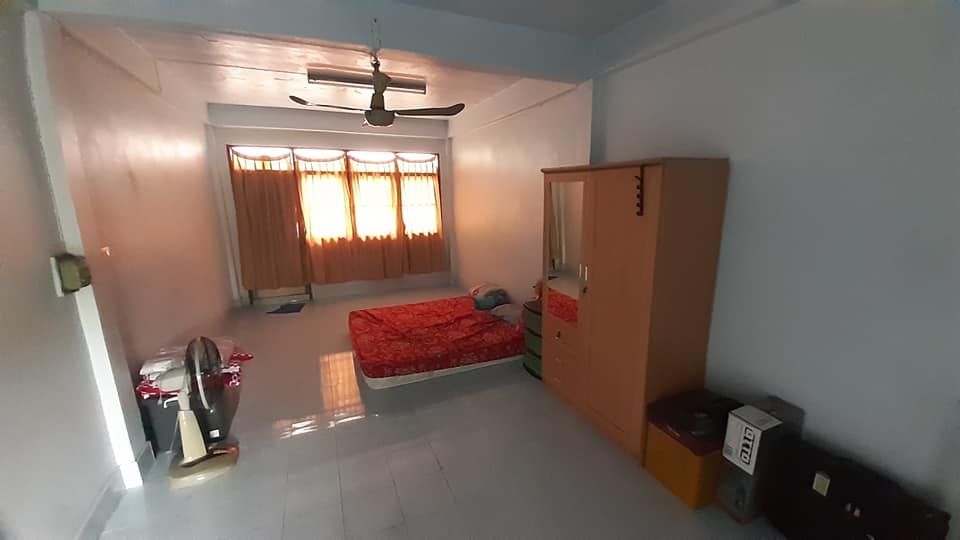 For SaleShop HousePinklao, Charansanitwong : Building for sale, Soi Charan 89 #BTS Bang O, area 13 sq m. #Can move in immediately, price 3.90 million baht #Sell #Beauty salon