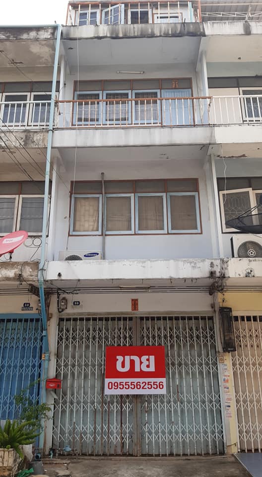 For SaleShop HousePinklao, Charansanitwong : Building for sale, Soi Charan 89 #BTS Bang O, area 13 sq m. #Can move in immediately, price 3.90 million baht #Sell #Beauty salon