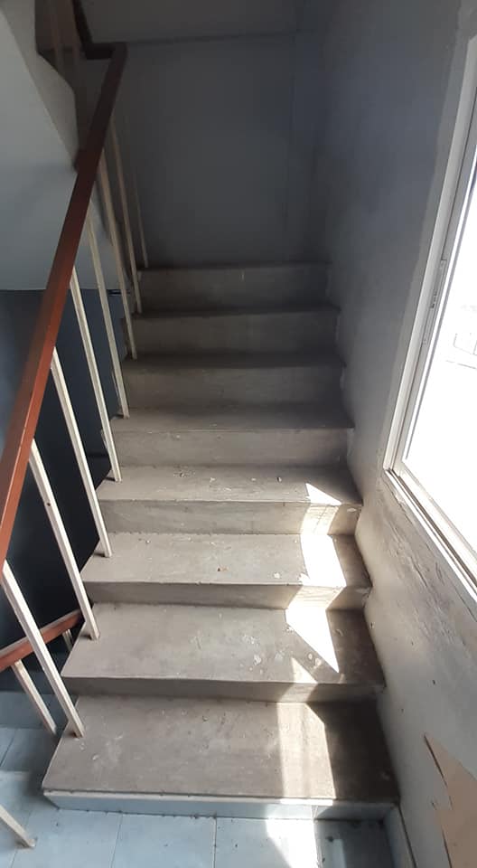 For SaleShop HousePinklao, Charansanitwong : Building for sale, Soi Charan 89 #BTS Bang O, area 13 sq m. #Can move in immediately, price 3.90 million baht #Sell #Beauty salon