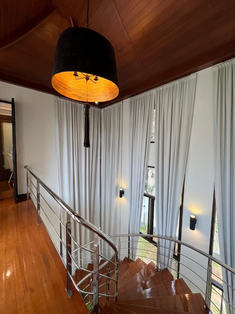 ขายบ้านพัทยา บางแสน ชลบุรี สัตหีบ : For sale Baan PhuTara Thai-Modern style (S03-1822S)