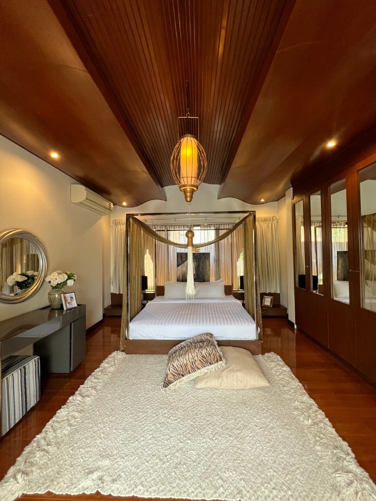 ขายบ้านพัทยา บางแสน ชลบุรี สัตหีบ : For sale Baan PhuTara Thai-Modern style (S03-1822S)