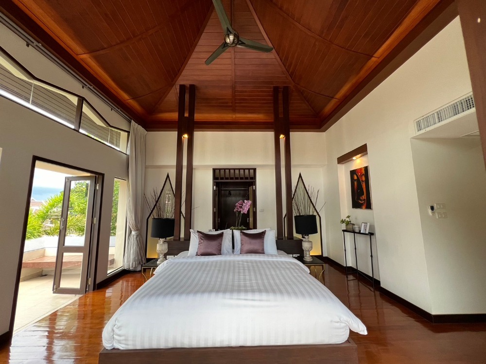 ขายบ้านพัทยา บางแสน ชลบุรี สัตหีบ : For sale Baan PhuTara Thai-Modern style (S03-1822S)