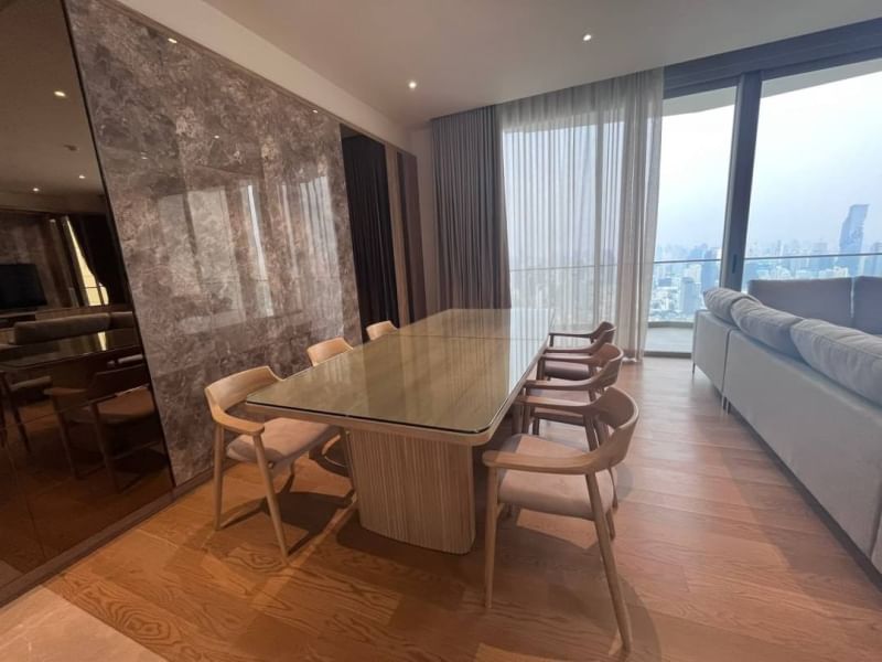 For RentCondoWongwianyai, Charoennakor : Magnolias Waterfront Residences at ICONSIAM for rent 180k 064-274-8883