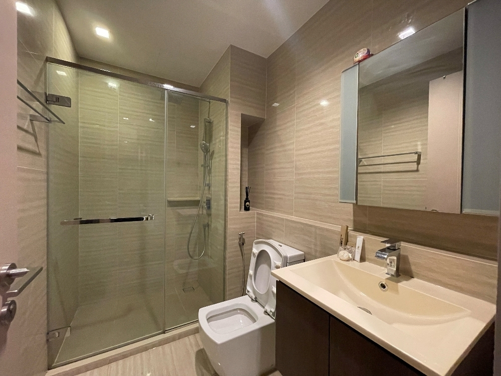 For SaleCondoRama9, Petchburi, RCA : S-LAS123 Condo for sale, The Line Asoke-Ratchada, 8th floor Size 28.5 sqm. 1 bed 1 bath 4.49M 064-959-8900